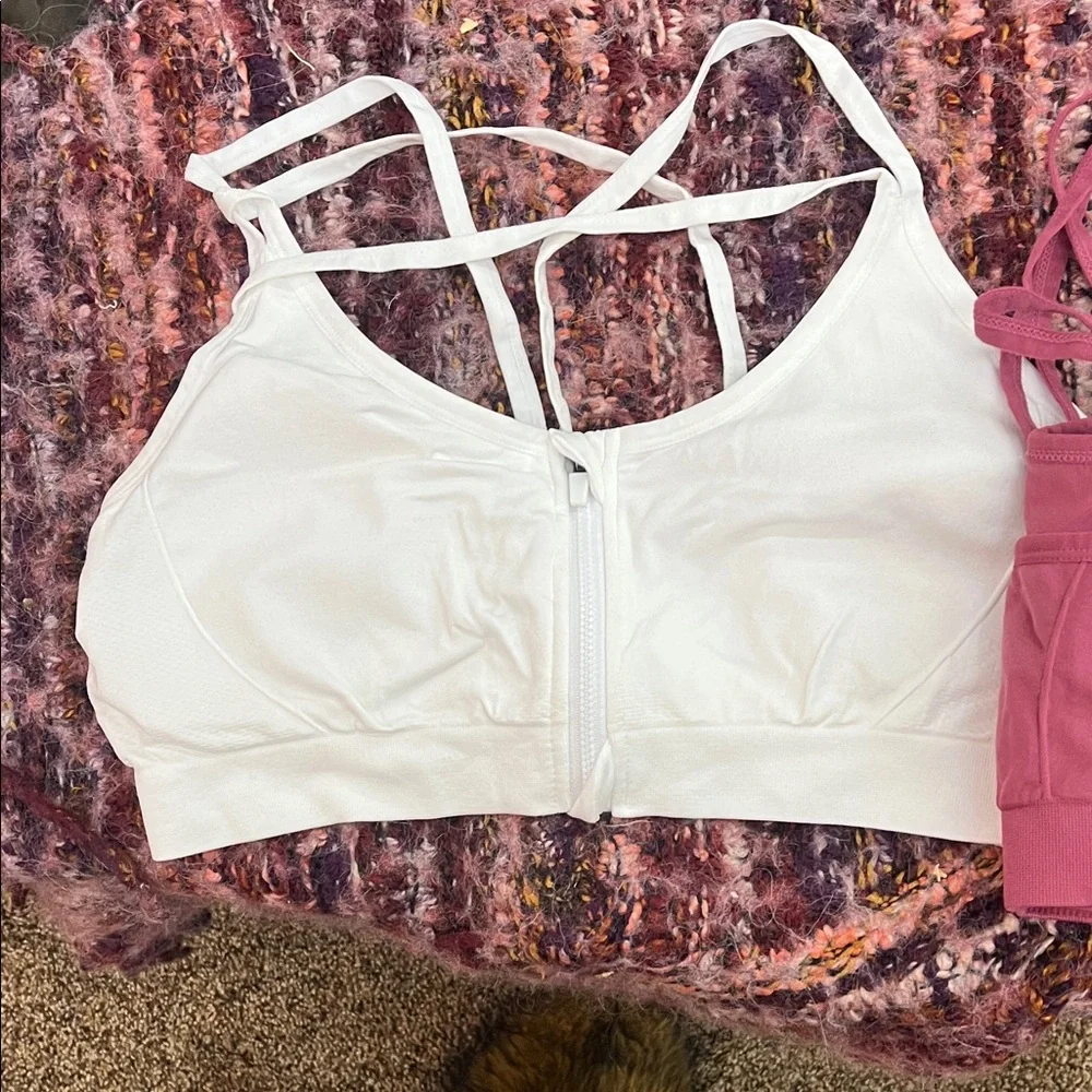 Bundle of 3 lounge bras - Picture 5 of 8